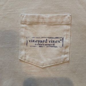 Vineyard Vines long sleeve white t-shirt